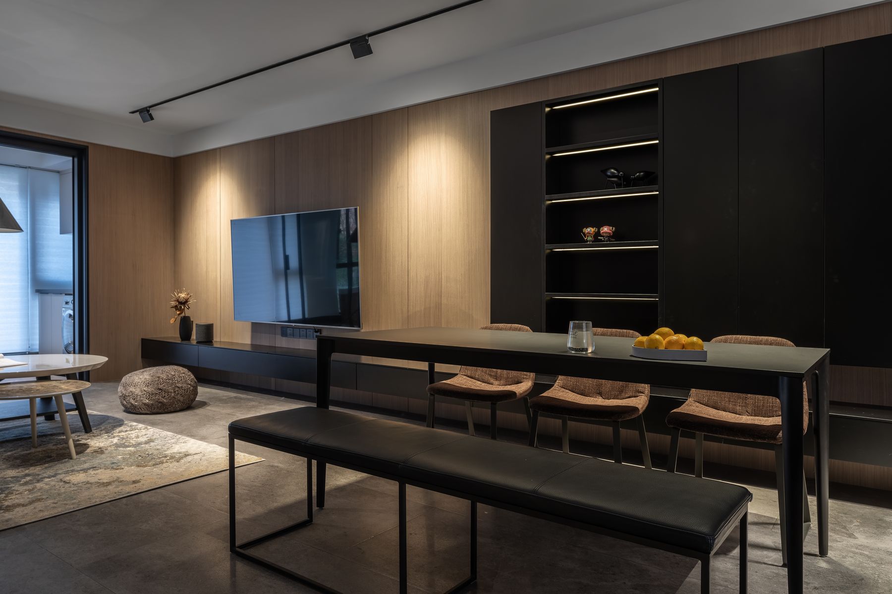 Night salon — 14