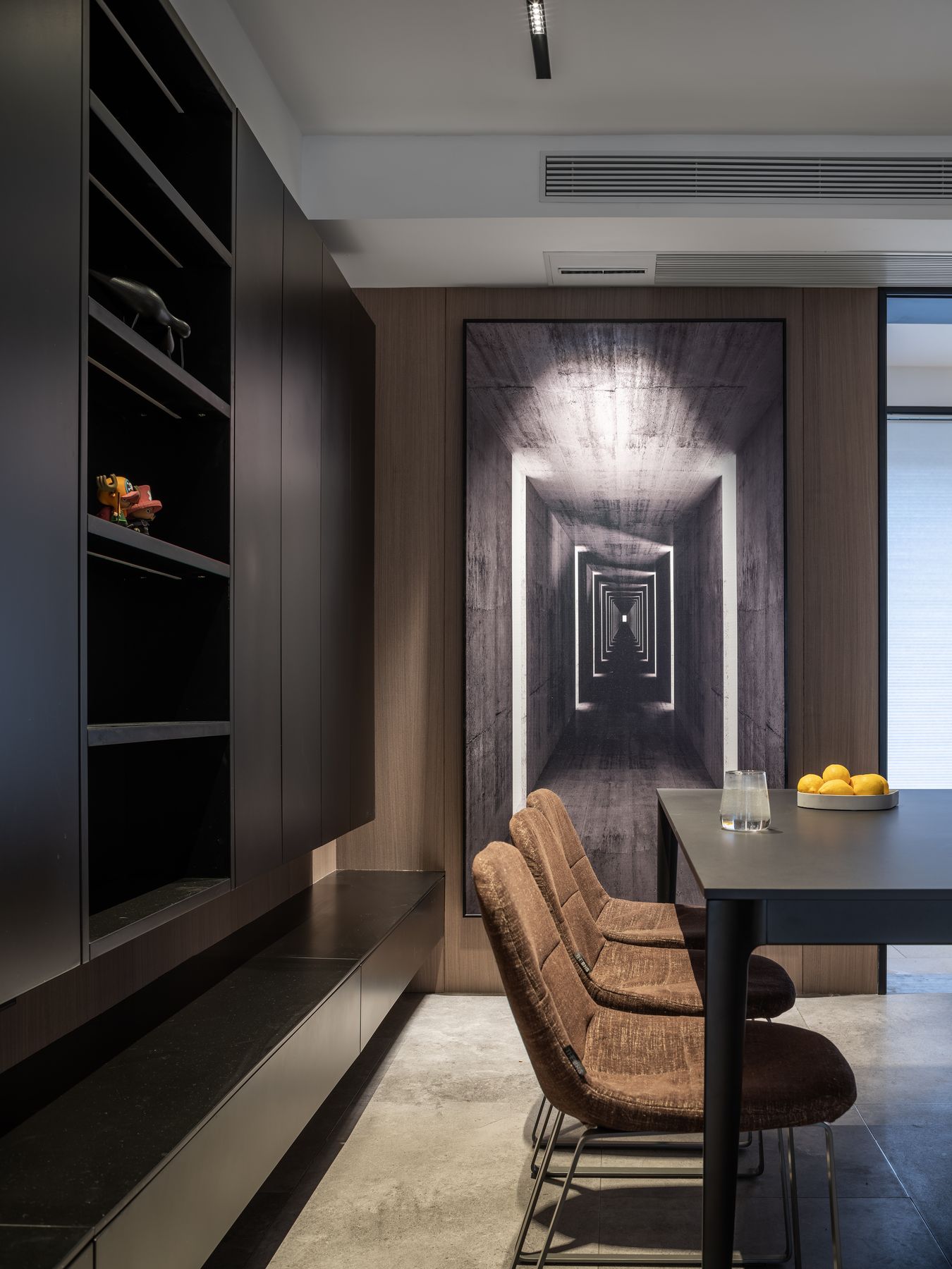 Night salon — 16