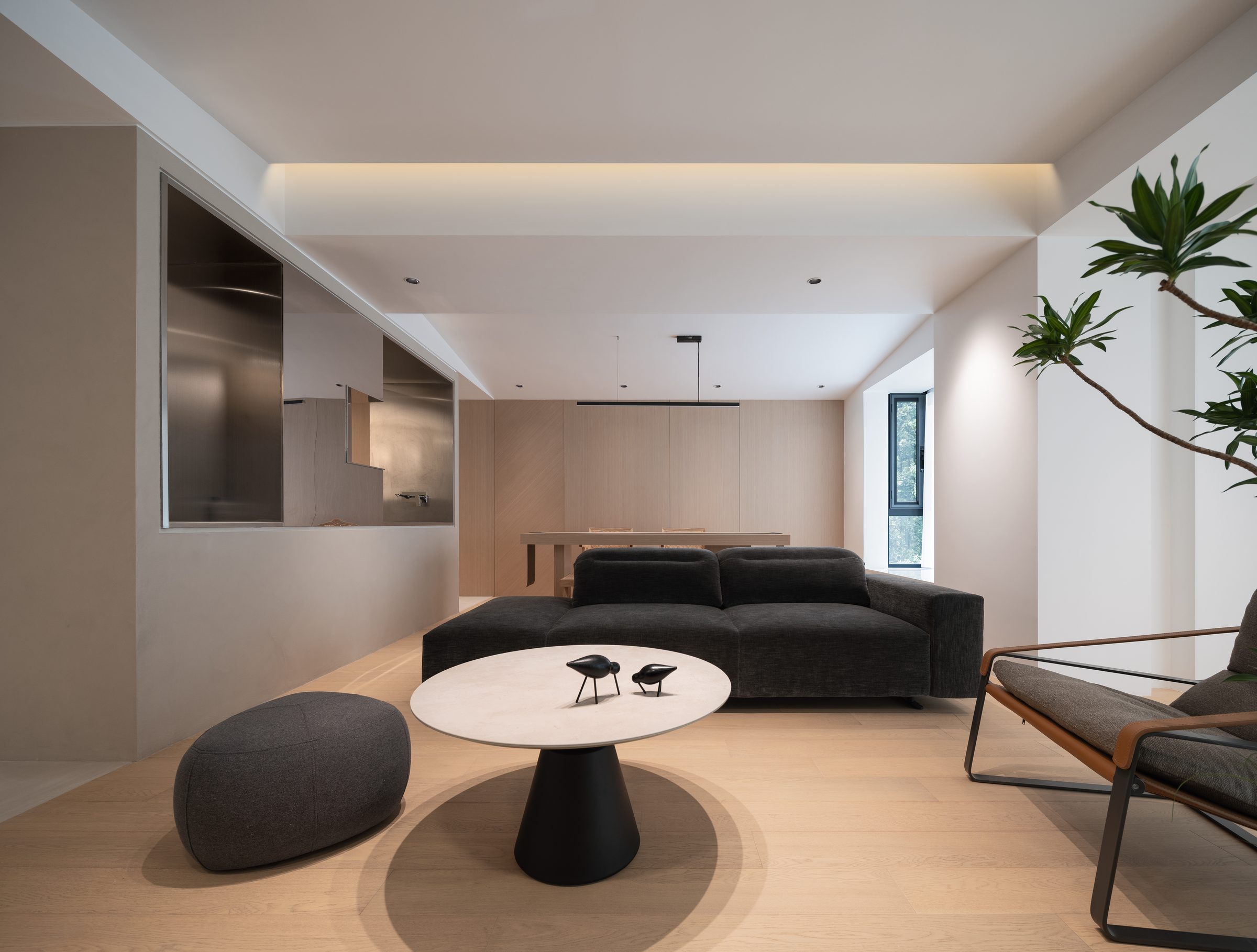 Open living room in a private apartment, Changzhou