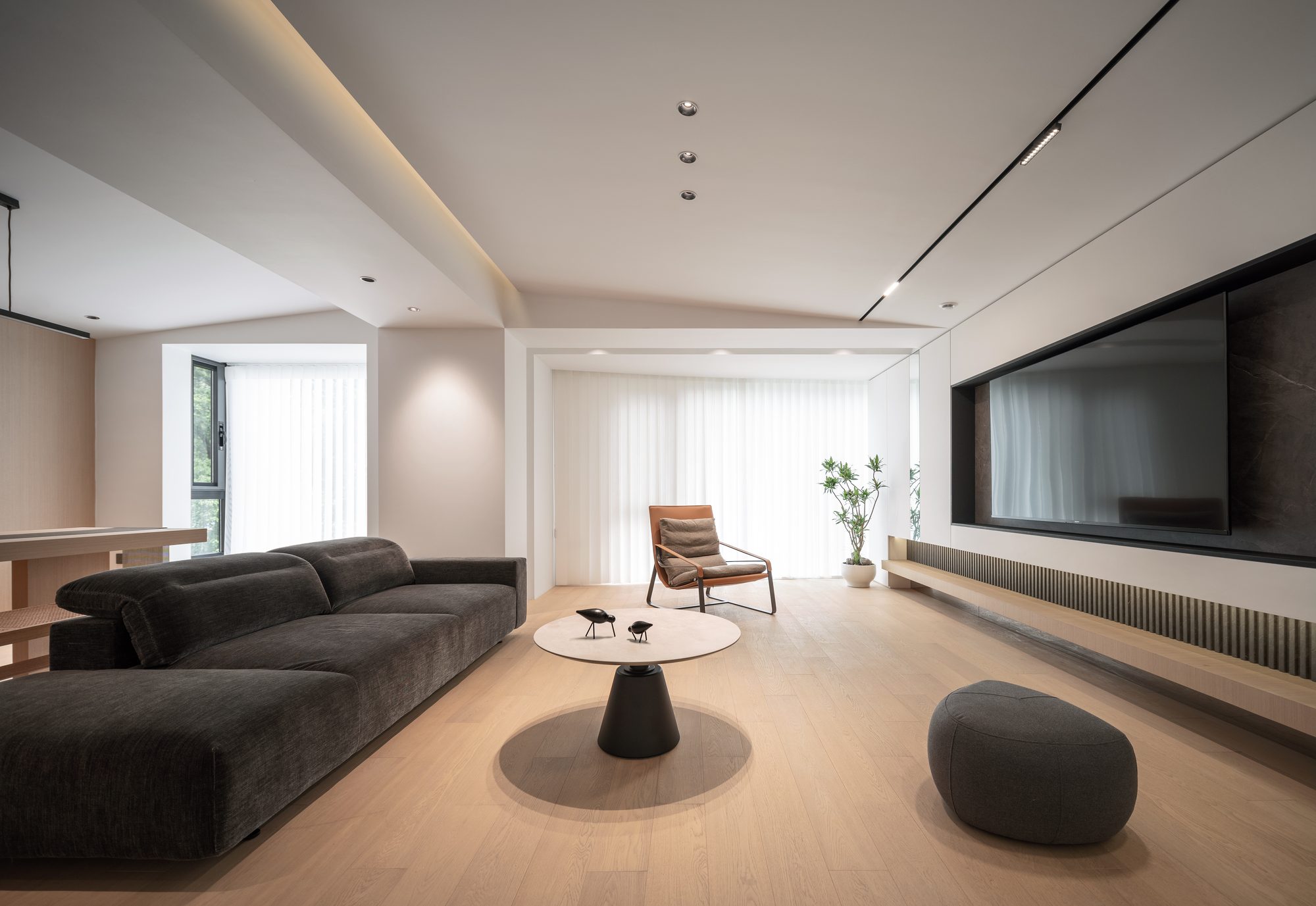 Linhai living room